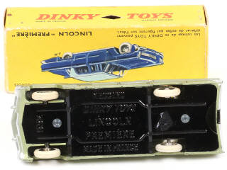 Lot 430 - DINKY TOYS (FRANCE) (1)