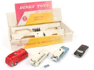 Lot 485 - DINKY TOYS (GB) (1)