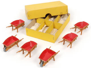 Lot 475 - DINKY TOYS (GB) (1)