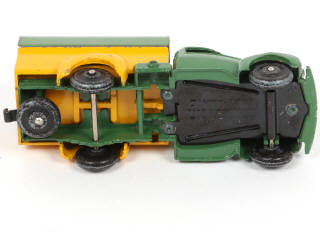 Lot 416 - DINKY TOYS (FRANCE) (1)