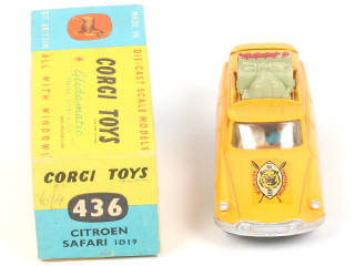Lot 263 - CORGI TOYS (GB) (1)