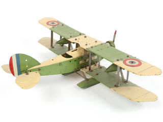 Lot 180 - MECCANO (FRANCE) (1)