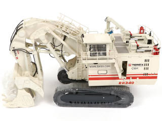 Lot 107 - BRAMI SCALEMODELS (1)