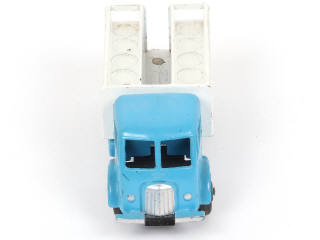 Lot 427 - DINKY TOYS (FRANCE) (1)