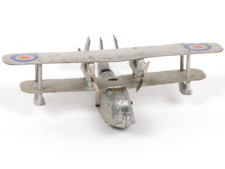 Lot 548 - DINKY TOYS (GB) (1)