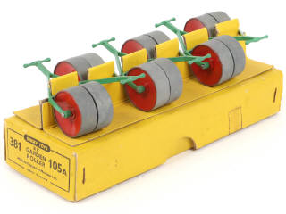 Lot 476 - DINKY TOYS (GB) (1)