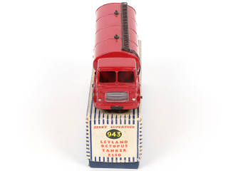 Lot 539 - DINKY TOYS (GB) (1)