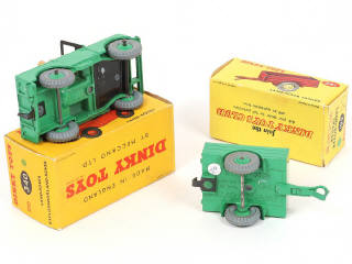 Lot 235 - DINKY TOYS (GB) (2)