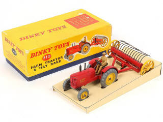 Lot 225 - DINKY TOYS (GB) (1)