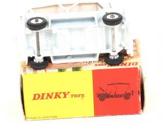 Lot 213 - DINKY TOYS (GB) (1)
