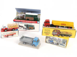 Lot 153 - C.I.J./NOREV (FRANCE) (4)