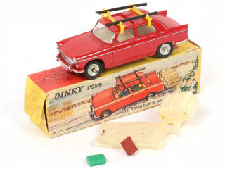 Lot 266 - DINKY TOYS (FRANCE) (1)