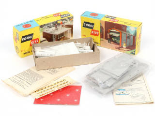 Lot 147 - CORGI TOYS (GB) (2)