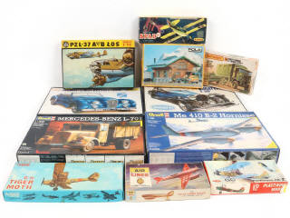 Lot 41 - DIVERS (11)