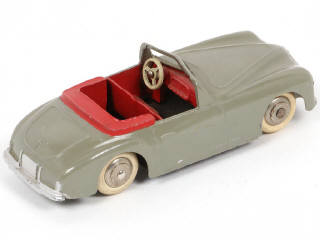 Lot 259 - DINKY TOYS (FRANCE) (1)