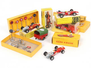 Lot 308 - DINKY TOYS (FRANCE) (8)