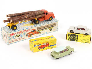 Lot 298 - DINKY TOYS (FRANCE) (3)