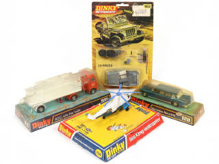 Lot 242 - DINKY TOYS (GB) (4)