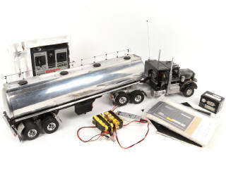 Lot 76 - WEDICO (USA) (1)