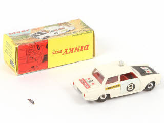 Lot 215 - DINKY TOYS (GB) (1)