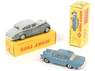 Lot 282 - DINKY TOYS (FRANCE) (2)