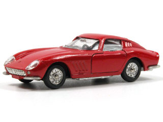 Lot 106 - DINKY TOYS FRANCE (1)