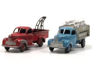 Lot 228 - DINKY TOYS (FRANCE) (2)
