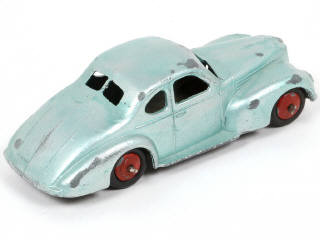 Lot 258 - DINKY TOYS (FRANCE) (1)