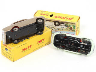 Lot 291 - DINKY TOYS (FRANCE) (2)
