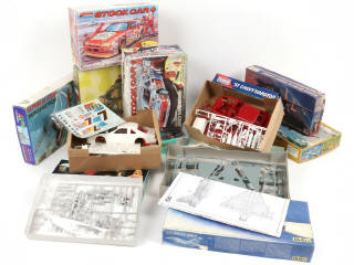 Lot 10 - DIVERS (14)