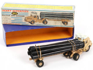 Lot 279 - DINKY TOYS (FRANCE) (1)
