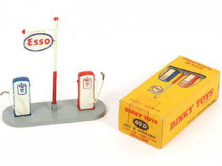 Lot 309 - DINKY TOYS (FRANCE) (3)