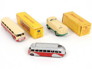 Lot 310 - DINKY TOYS (FRANCE) (3)