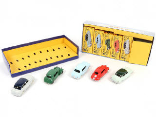 Lot 221 - DAN-TOYS (FRANCE) (1)