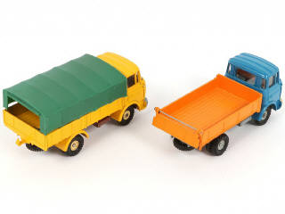 Lot 298 - DINKY TOYS (FRANCE) (2)