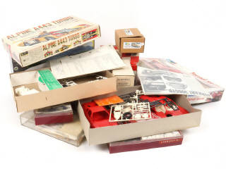 Lot 11 - DIVERS (13)