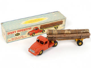 Lot 267 - DINKY TOYS (FRANCE) (1)