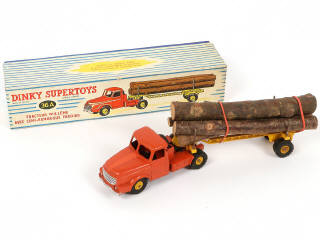 Lot 266 - DINKY TOYS (FRANCE) (1)
