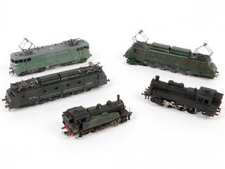 Lot 22 - DIVERS 'HO' (5)