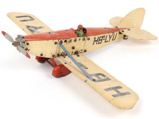 Lot 59 - MECCANO (1)