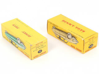 Lot 227 - DINKY TOYS (FRANCE) (2)
