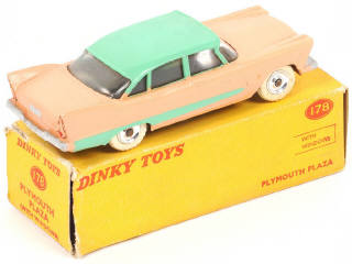 Lot 165 - DINKY TOYS (GB) (1)
