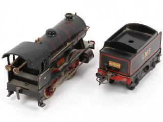 Lot 7 - HORNBY 'O' (GB) (2)