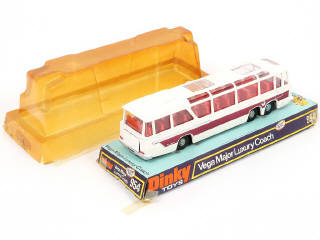 Lot 176 - DINKY TOYS (GB) (1)