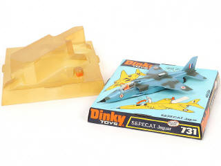 Lot 191 - DINKY TOYS (GB) (1)