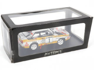 Lot 44 - AUTOART (ALLEMAGNE) (1)