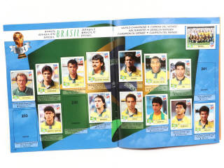 Lot 162 - PANINI (ITALIE) (2)