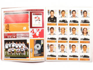 Lot 12 - PANINI (ITALIE) (1)