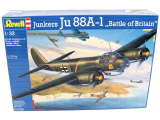 Lot 32 - REVELL (ALLEMAGNE) (2)