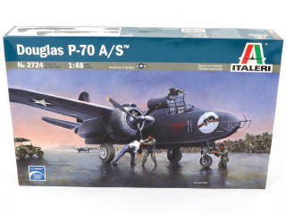 Lot 33 - ITALERI (ITALIE) (4)